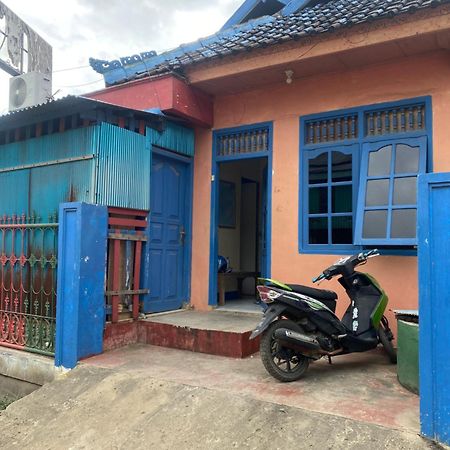 Cempaka Hostel Labuan Bajo Ngoại thất bức ảnh